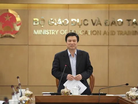 Bộ GD&ĐT: Cân nhắc cho học sinh lớp 9 và lớp 12 đến trường 3 buổi/tuần