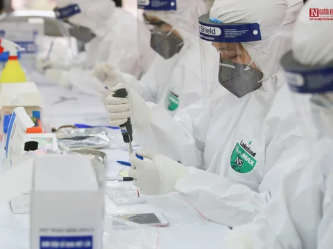 Nhân viên công ty Trường Sinh dương tính Covid-19 trở lại sau 3 ngày xuất viện