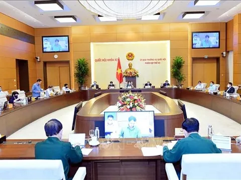 Ủy ban Thường vụ Quốc hội cho ý kiến 6 dự án luật tại Phiên họp thứ 44