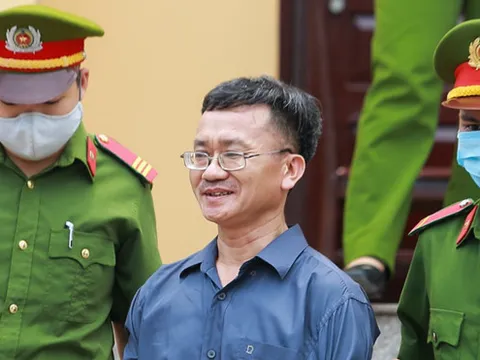 Chủ mưu vụ gian lận điểm thi ở Hòa Bình bị đề nghị 7-8 năm tù