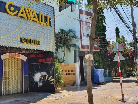 Hai nhóm thanh niên truy sát kinh hoàng trong quán bar Cavalli khiến 1 người chết