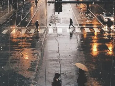 Đàn bà từng trải: Điều quý giá nhất là bình yên trong lòng