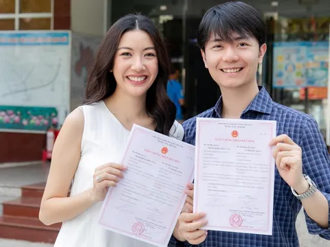 Á hậu Thúy Vân xác nhận đăng ký kết hôn với chồng doanh nhân