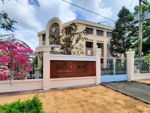 Chánh Thanh tra tỉnh Hậu Giang bị kỷ luật khiển trách