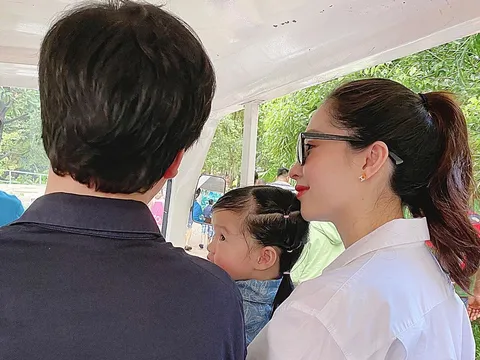 Hoa hậu Đặng Thu Thảo lần đầu xuất hiện sau 2 tuần sinh quý tử