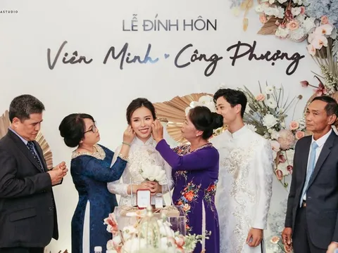 Công Phượng công khai hình ảnh, lên tiếng về lễ ăn hỏi