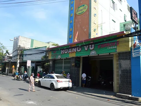 Bắt quả tang hàng chục thanh niên sử dụng ma túy trong quán karaoke