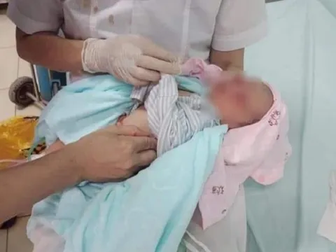 Bé sơ sinh sống sót thần kỳ sau 3 ngày bị bỏ rơi dưới nắng 40 độ C