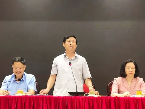 Hà Nội lý giải ra sao về kế hoạch chi 114 tỷ đồng rửa đường?