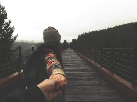 Trăm ngàn lần bảo thôi, vạn lần vẫn cứ nhớ...