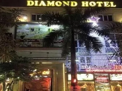 Bà chủ khách sạn Diamond ở Thái Bình treo cổ tự tử