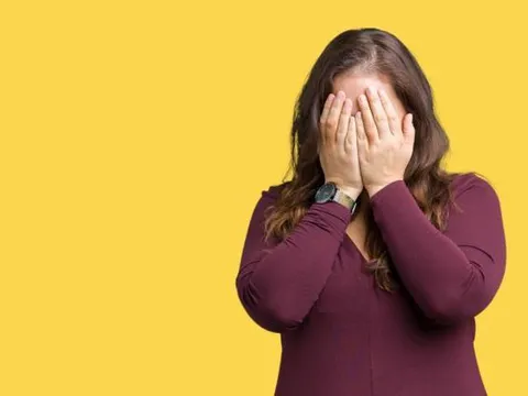 Chê người khác béo, lùn, xấu, ế có thể bị phạt đến 16 triệu đồng?