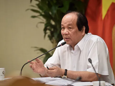 Khi nào người dân có thể tự ngồi nhà đăng ký ô tô, xe máy qua mạng?