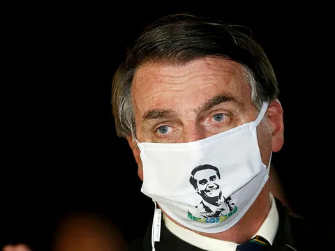 Tổng thống Brazil dương tính virus SARS-CoV-2