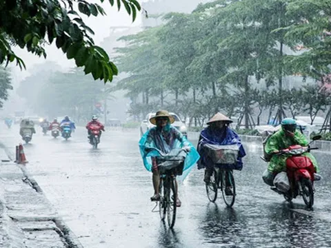 Dự báo thời tiết ngày 17/7: Hà Nội ngày nắng nóng, chiều tối có mưa dông