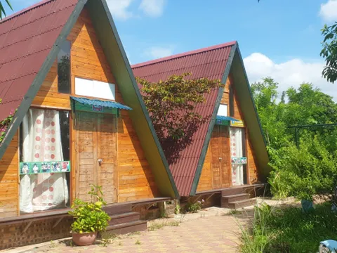 Phú Xuyên (Hà Nội): Vườn Ong Vàng xây dựng trái phép trên đất nông nghiệp