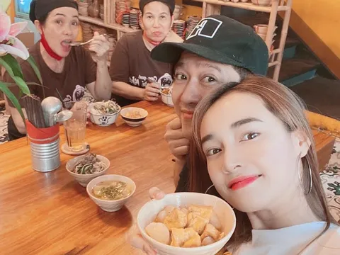 Nhã Phương khoe ảnh chồng nấu nướng cho nhân viên, tự hào khẳng định yêu chồng vì nguyên nhân này