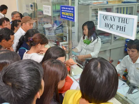 TP.HCM: Giáo viên không được trực tiếp thu, chi tiền đầu năm học, bộ phận tài vụ phải cấp hóa đơn