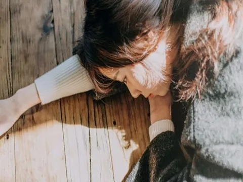 Phụ nữ từng qua nhiều tổn thương: Đẹp lắm, tình lắm, mà cũng buồn lắm