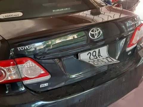 Điều tra vụ xe ô tô của Chủ tịch UBND huyện Thường Xuân bị đập phá