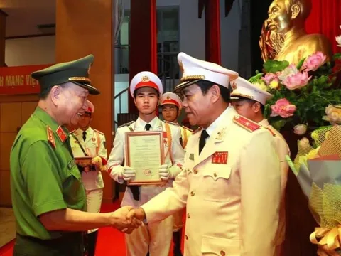 Giám đốc Công an tỉnh Nghệ An Võ Trọng Hải được thăng quân hàm Thiếu tướng