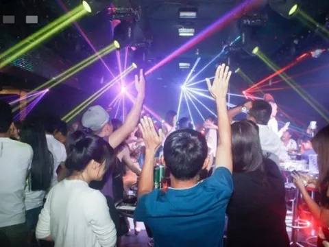 Hà Nội yêu cầu kiểm tra tất cả quán bar, karaoke, vũ trường