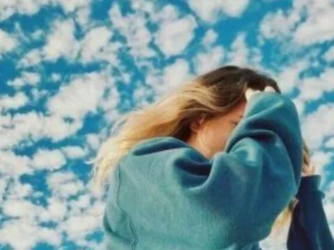 Phụ nữ bớt suy diễn thì đời sẽ bớt khổ và an nhiên hơn