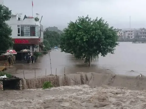 Dự báo thời tiết hôm nay 9/10/2020: Trung Bộ mưa lớn trên diện rộng