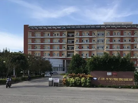 Quảng Nam: 51 người nhập viện cấp cứu nghi do ngộ độc thực phẩm