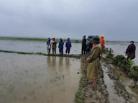 Hà Tĩnh: Tìm thấy thi thể bé gái 3 tuổi bị lũ cuốn trôi