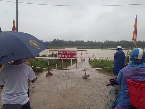 Quảng Ngãi: Khẩn trương sơ tán dân trước 17h hôm nay để tránh bão số 10