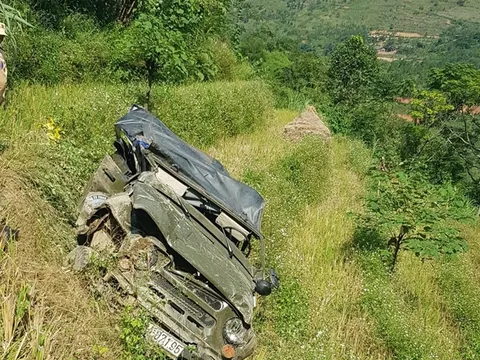 Hà Giang: Ô tô con lao xuống vực khiến 3 người chết, 4 người bị thương