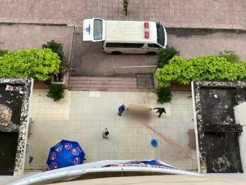 Cụ bà 78 tuổi rơi lầu tử vong tại chung cư ở TP.HCM