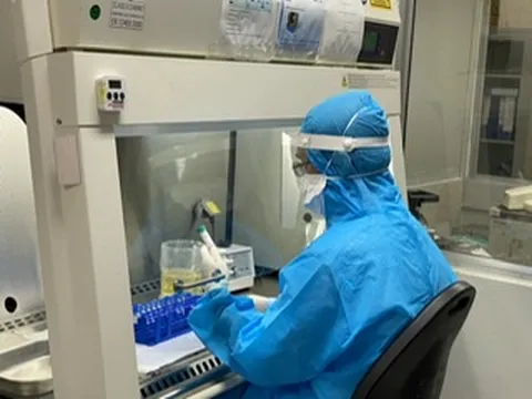 Nam sinh 21 tuổi ở Hà Nội tái dương tính rồi âm tính: Xét nghiệm lần 3 âm tính