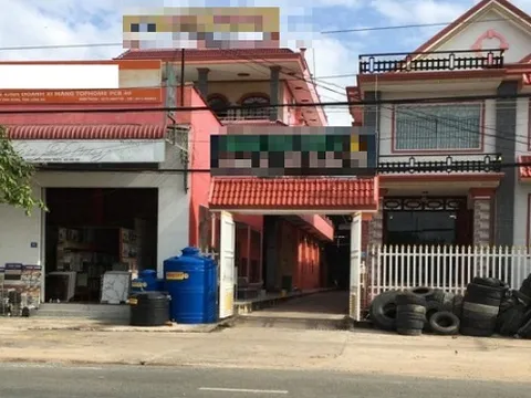 Nam thanh niên 18 tuổi bị bạn cắt bộ phận sinh dục khi vào khách sạn