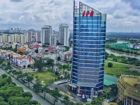 Khởi tố nguyên Phó Chánh văn phòng Thành ủy TP.HCM và 12 bị can