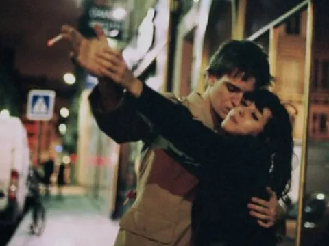 Đàn ông nếu không thể yêu phụ nữ tử tế thì tốt nhất là để họ ế đi anh