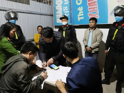 Bắt giữ 25 đối tượng trong đường dây đánh bạc ‘khủng' 15 tỷ đồng