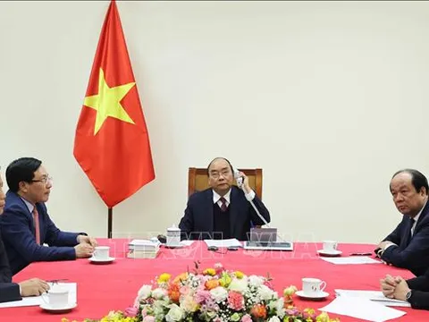 Thủ tướng Nguyễn Xuân Phúc điện đàm với Tổng thống Hoa Kỳ Donald Trump