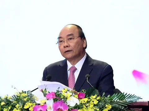 Phê chuẩn nhân sự 10 tỉnh, thành phố