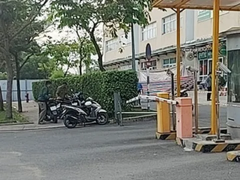 TP.HCM: Phát hiện thi thể người phụ nữ nghi rơi từ tầng cao chung cư xuống