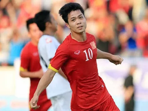 Công Phượng lọt 'Top 10 cầu thủ tiến xa nhất châu Á'