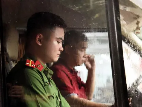 Hôm nay xét vụ học sinh trường Gateway tử vong trên xe đưa đón