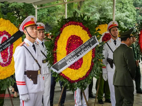 Đoàn hội Luật gia Việt Nam viếng 3 chiến sĩ hy sinh ở Đồng Tâm