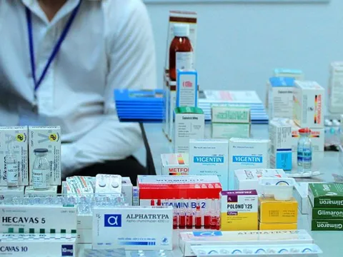 Quy định mới về điều kiện thanh toán thuốc cho người tham gia BHYT