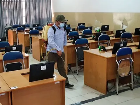 TP.HCM cho học sinh nghỉ học thêm 1 tuần