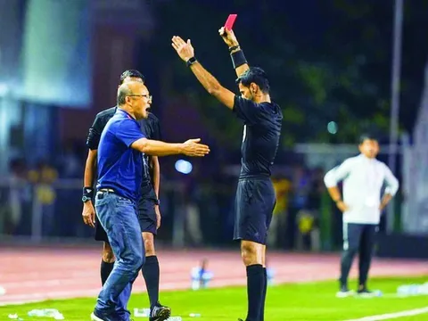 HLV Park Hang-seo gửi xin lỗi người hâm mộ Việt sau khi nhận án phạt từ AFC