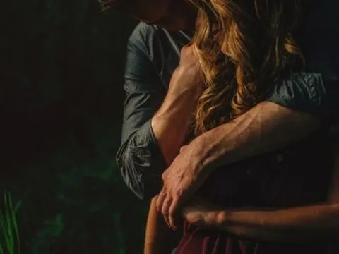 Nếu yêu nhau thật lòng, người ta đã chẳng dễ dàng buông bỏ