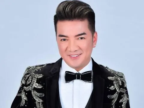 Đàm Vĩnh Hưng khoe chữ viết tay đẹp 'như vẽ' khiến dân mạng trầm trồ