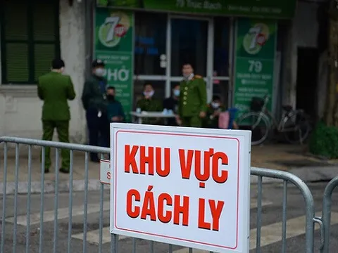 Một khách hạng C trên chuyến bay VN0054 tự đi xe máy đến bệnh viện xin cách ly